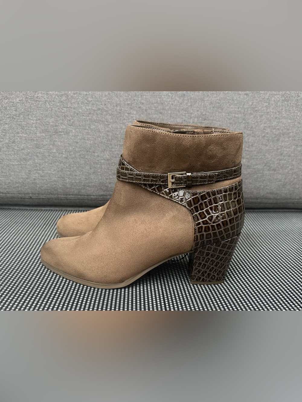 Women’s East 5th Ankle Boots Croc Heel Side Zipper Brown Taupe ULAN NWOB $80